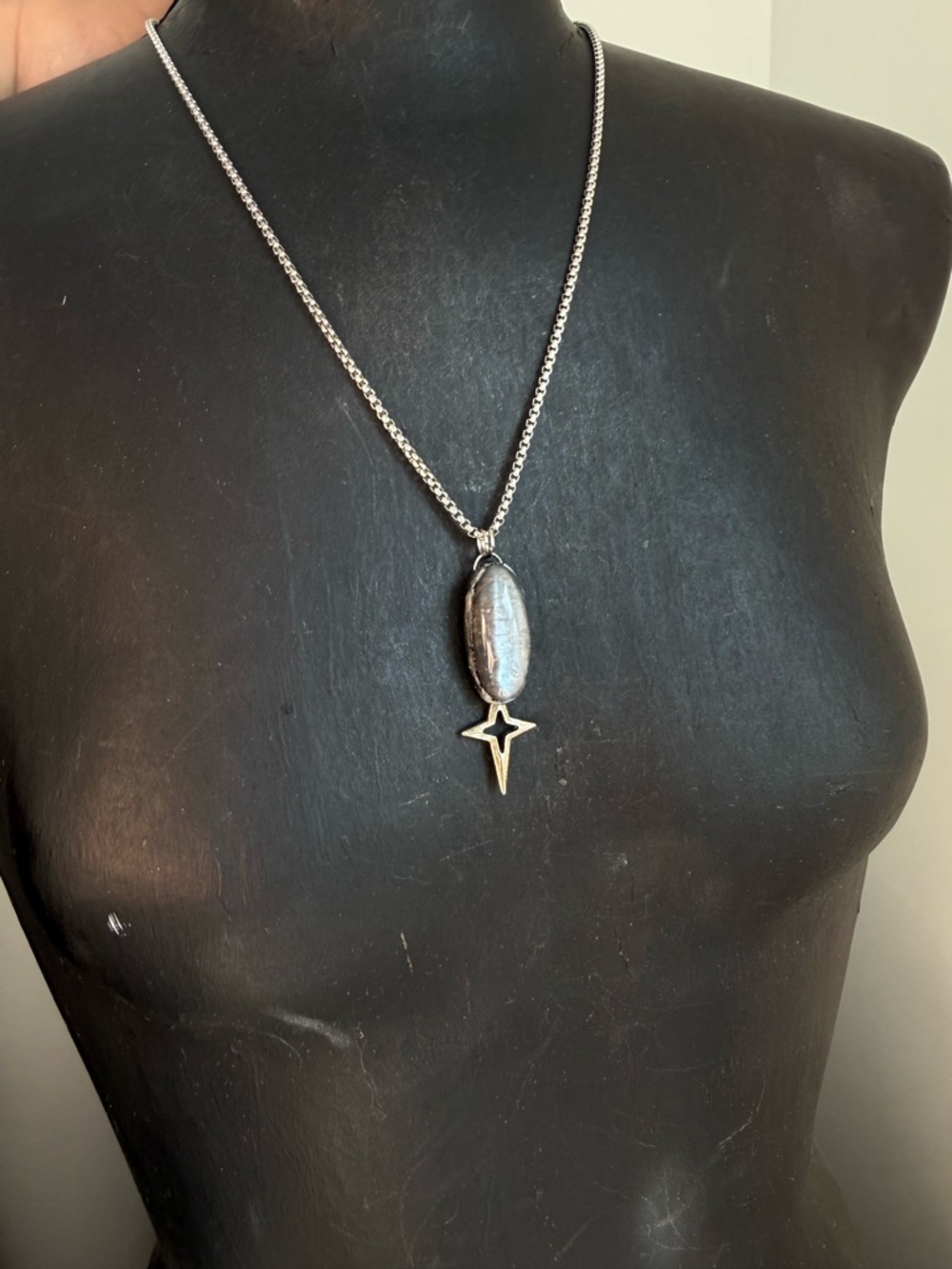 Belomorite moonstone crystal pendant necklace with star layering necklace boho - Picture 5 of 8